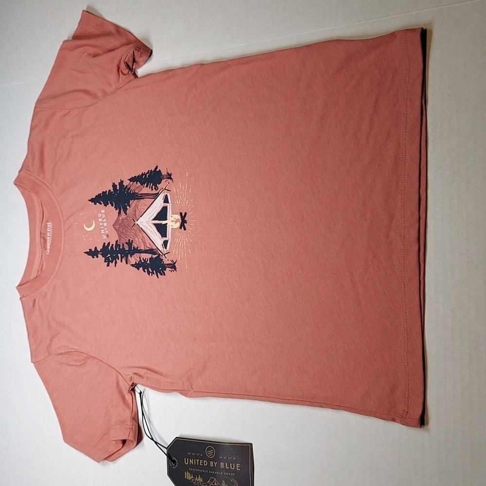 United by Blue Graphic Tee Size M